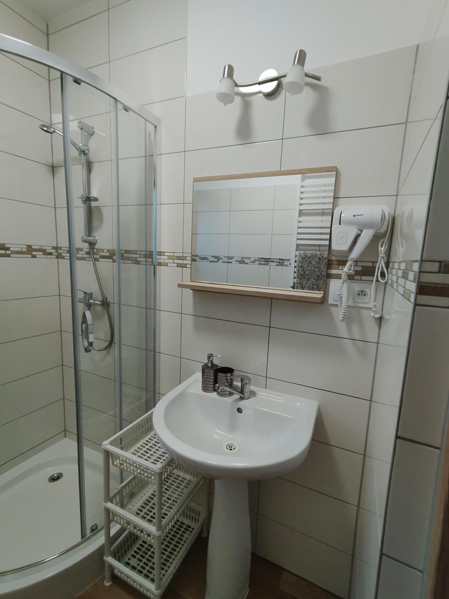 Bieszczadzkie Brzegi Apartment Ustrzyki Dolne Exterior photo